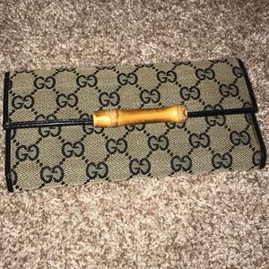 Gucci wallet